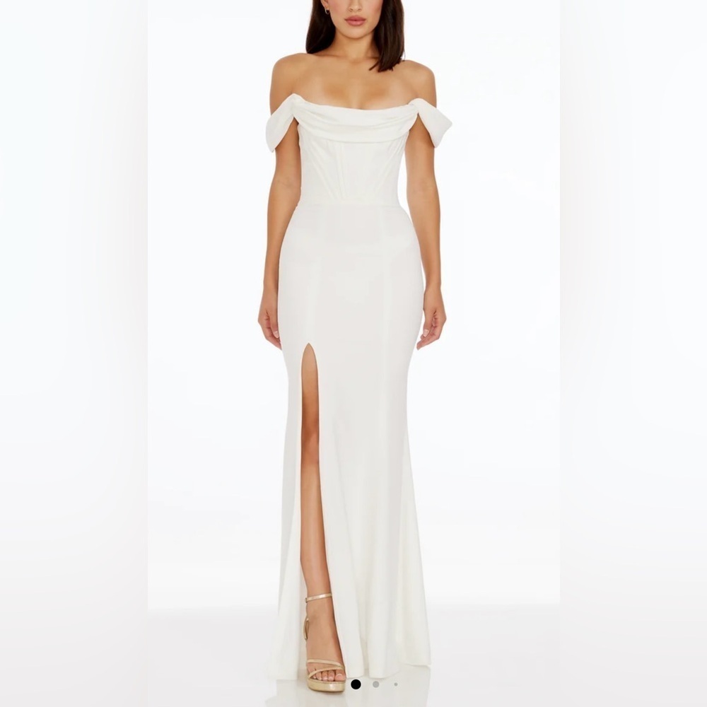 NEW Dress the Population Melania Off the Shoulder Corset White Gown Sz XL